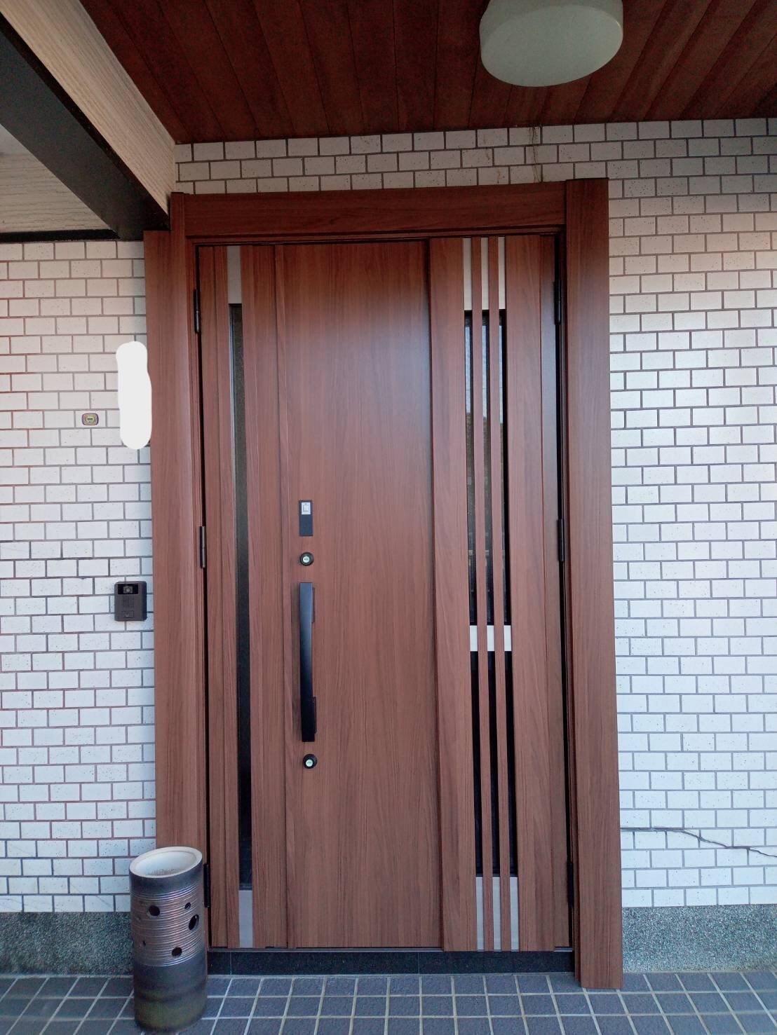 リシェント玄関ドア